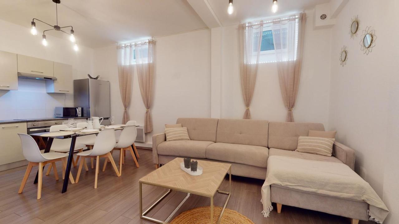 Le Beau Bourg *** Apartment สตราสบูร์ก ภายนอก รูปภาพ