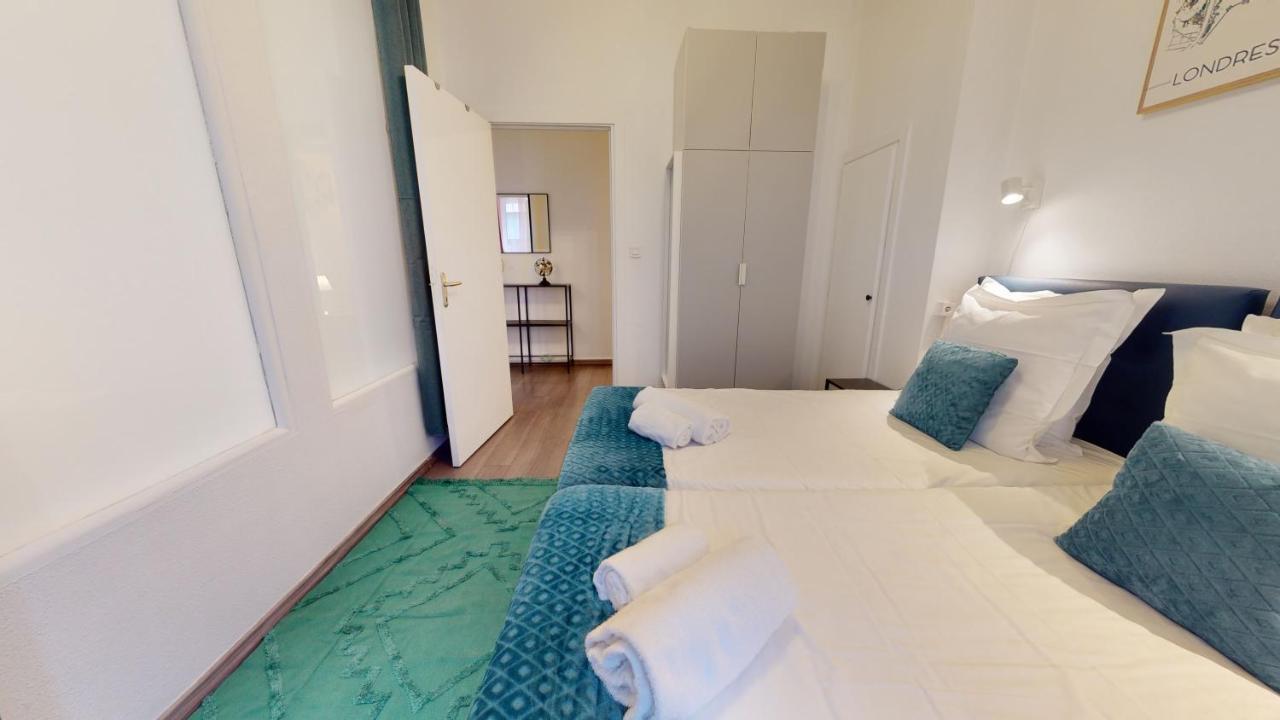 Le Beau Bourg *** Apartment สตราสบูร์ก ภายนอก รูปภาพ